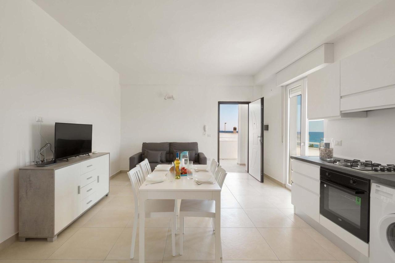 Residence Marelena Casalabate Exterior foto